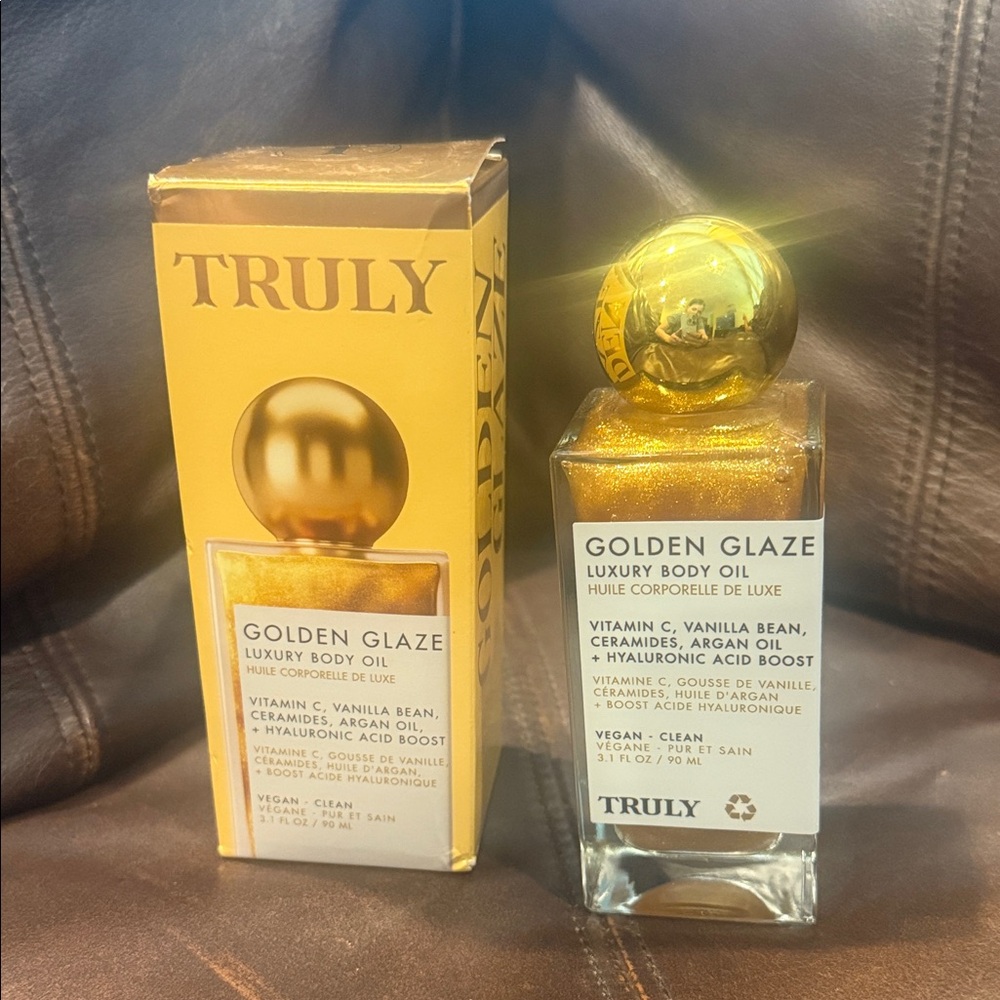 TRULY Golden Glaze Body Oil with Shimmer